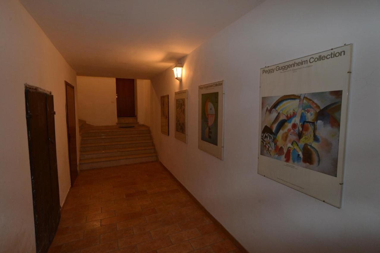 Apartamento Via Della Posterna Spoleto Exterior foto