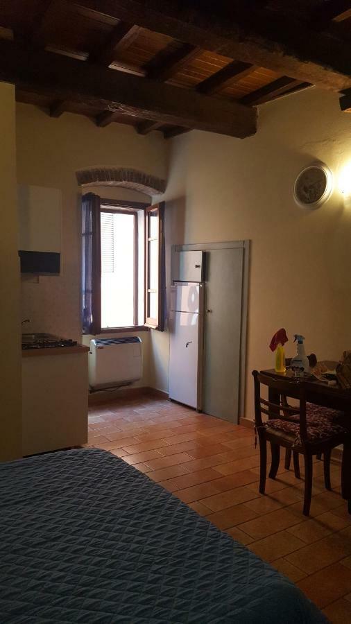 Apartamento Via Della Posterna Spoleto Exterior foto